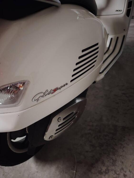 Vespa GTS 300 Super (2017 - 18)