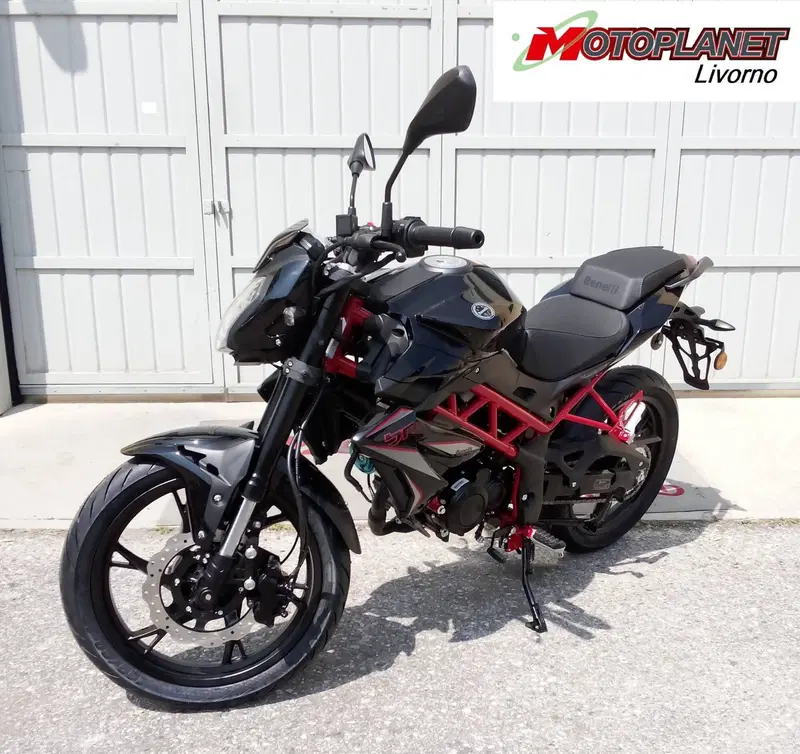 Benelli BN 125 (2021 - 25) (3)