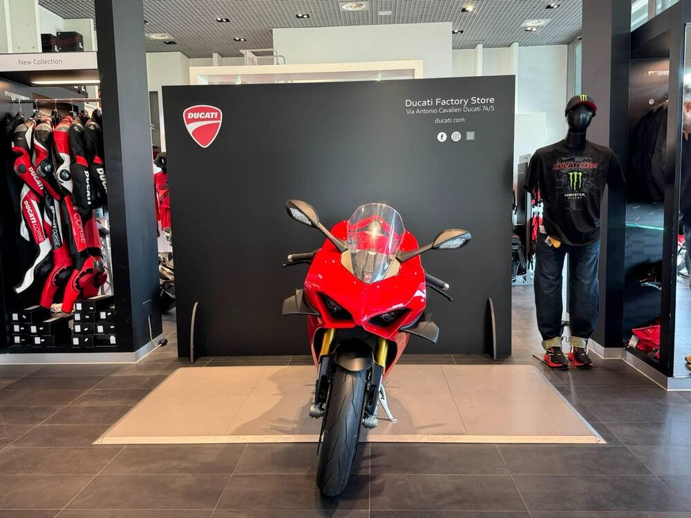 Ducati Panigale V4 S 1100 (2020) (3)