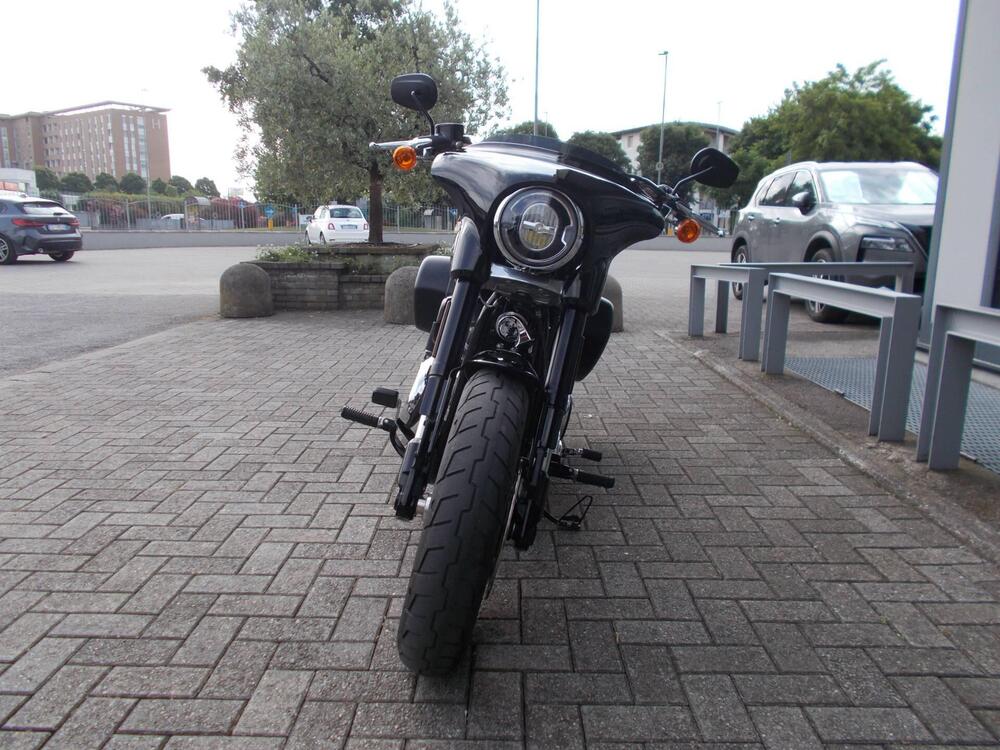 Harley-Davidson Sport Glide (2021 - 25) (2)