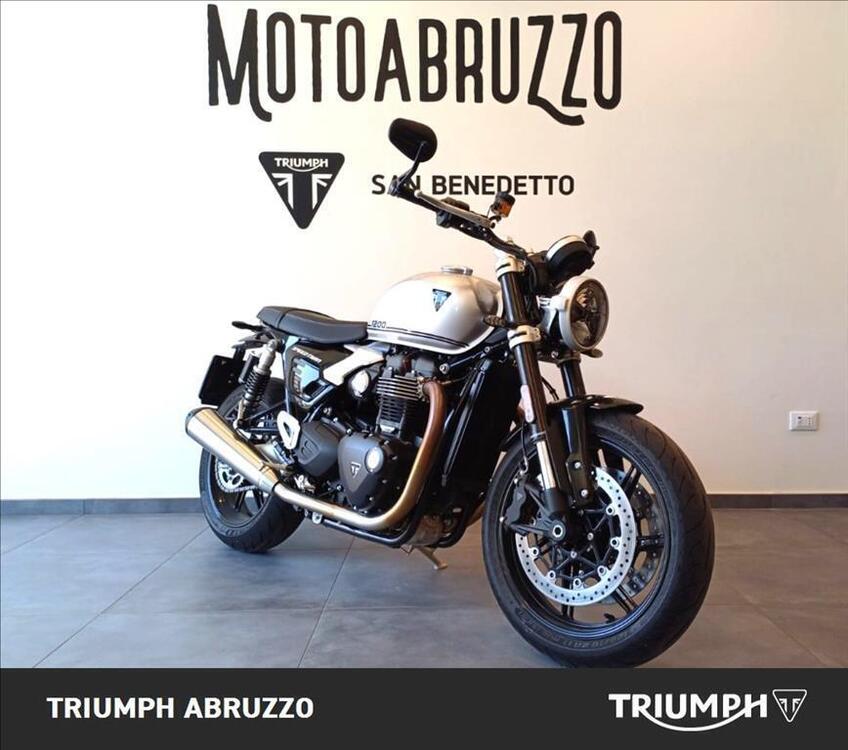 Triumph Speed Twin 1200 (2025) (2)