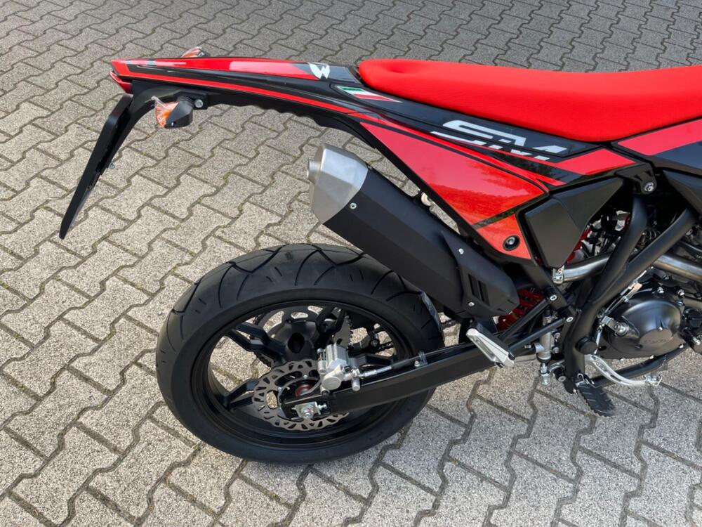 Betamotor RR 125 4T Motard T (2025) (4)