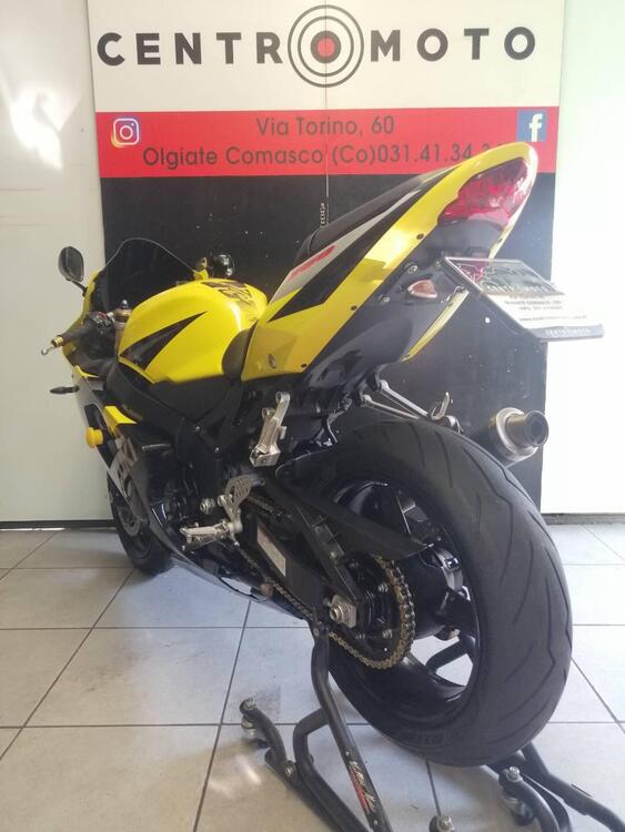 Suzuki GSX R 750 (2004 - 05) (4)