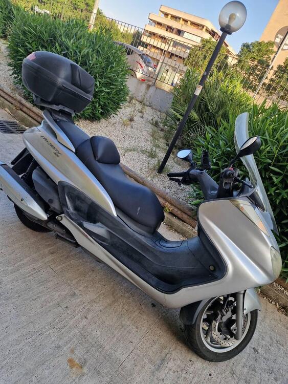 Yamaha Majesty 400 (2004 - 08) (3)