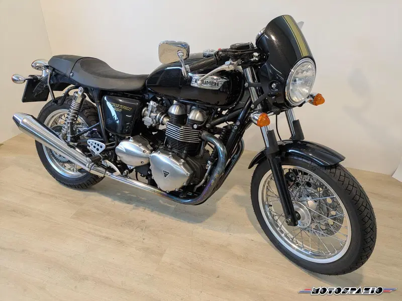 Triumph Thruxton 900 (2004 - 15) (2)
