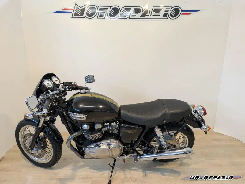 Triumph Thruxton 900 (2004 - 15) (3)