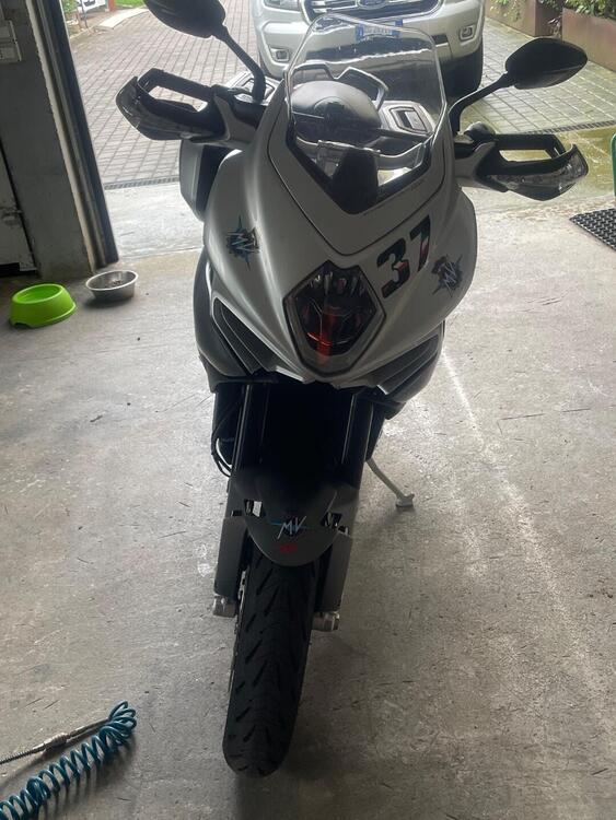 MV Agusta Turismo Veloce 800 (2014 - 16) (5)