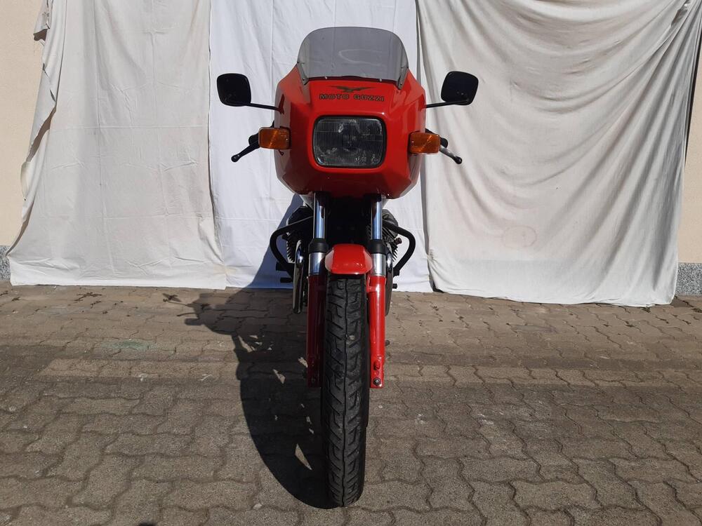 Moto Guzzi v35 imola (5)