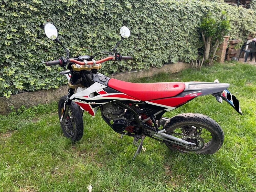 Fantic Motor XMF 125 Motard Performance 4t (2021 - 22) (2)