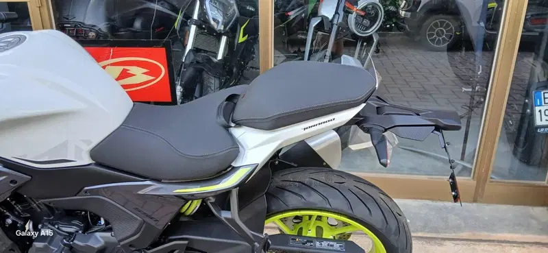 Benelli Tornado 550 (2025 - 26) (6)