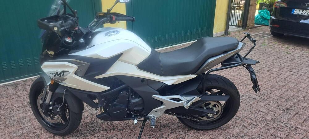 CFMOTO 700MT (2024 - 25) (2)