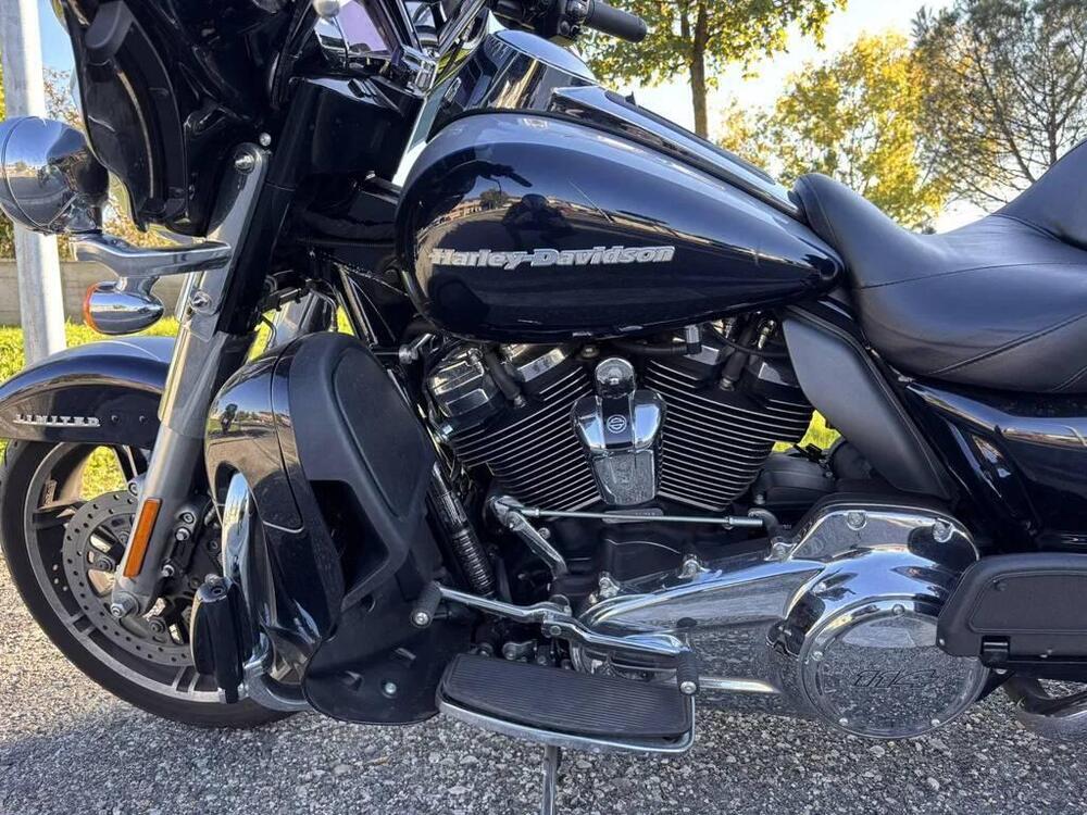 Harley-Davidson 114 Electra Glide Ultra Limited (2020) - FLHTK (3)