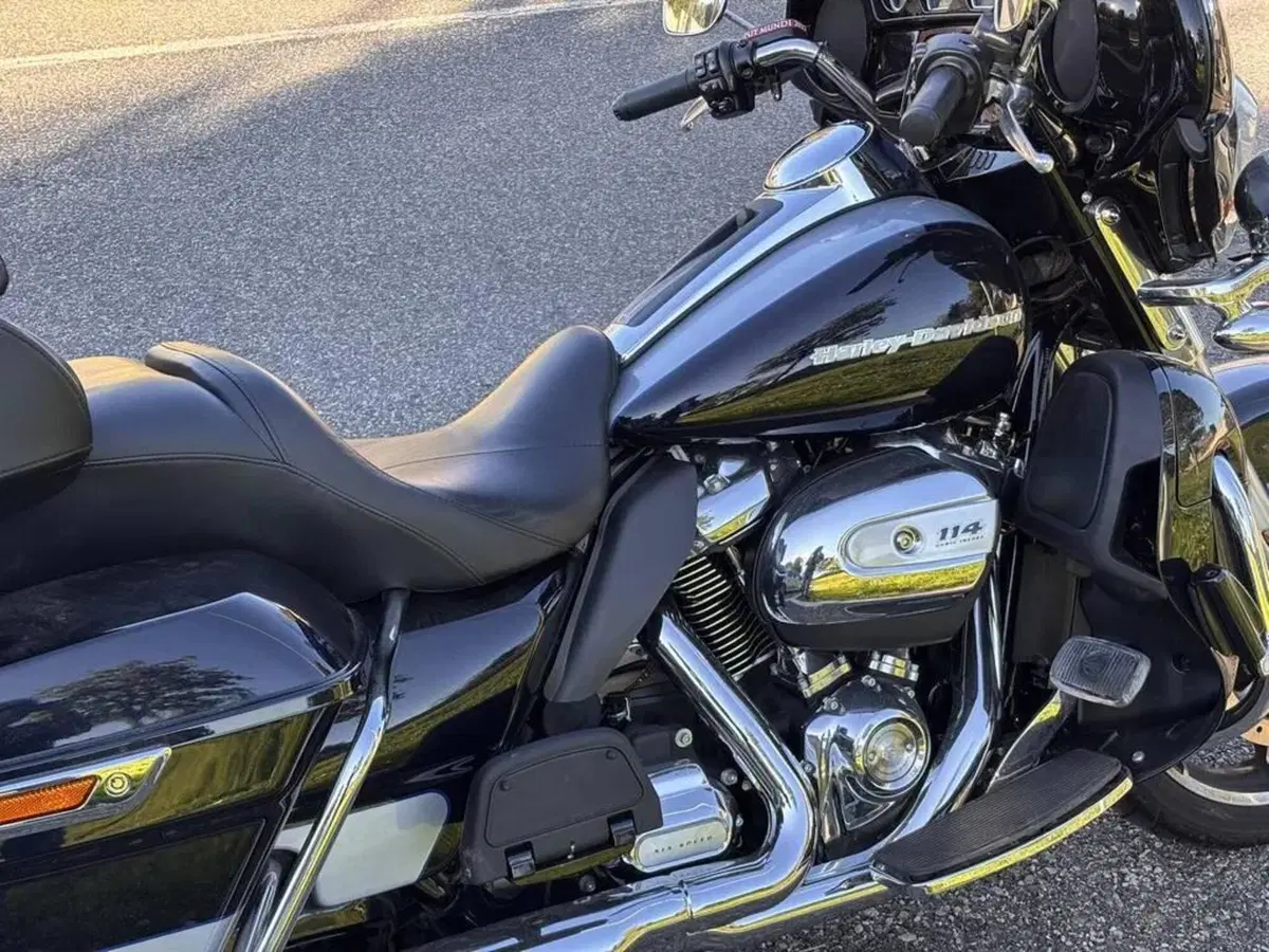 Harley-Davidson 114 Electra Glide Ultra Limited (2020) - FLHTK (4)