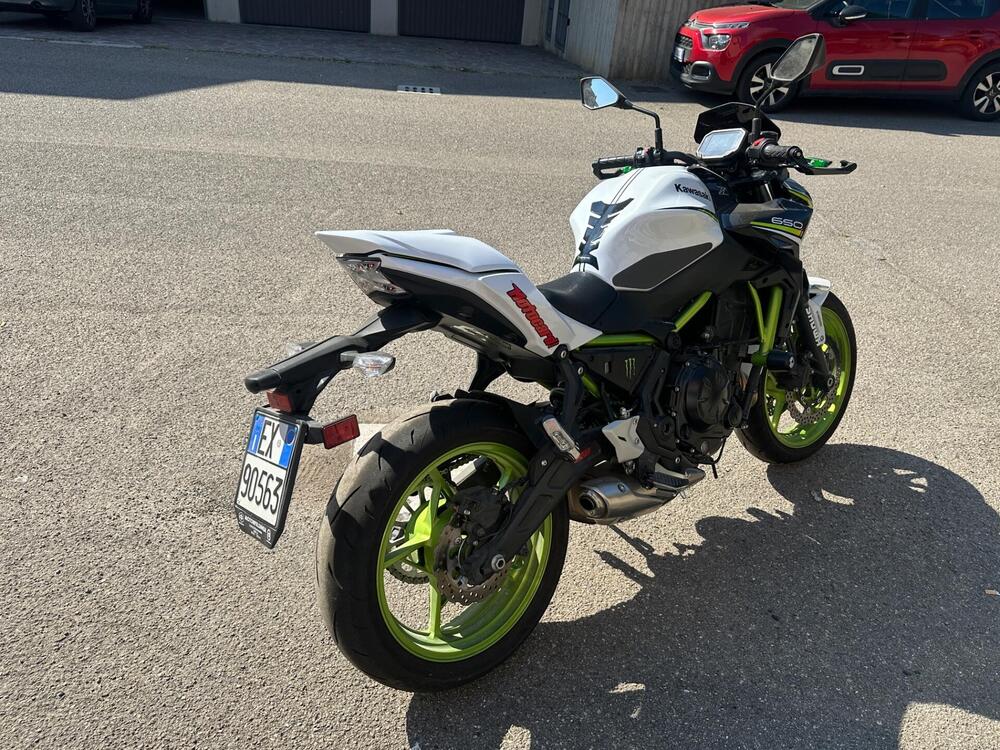Kawasaki Z 650 (2021 - 24) (2)