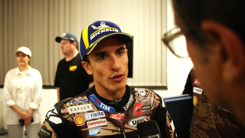 MotoGP 2025. GP d'Italia al Mugello. Marc Marquez: "Ho piantato la bandiera Ducati e non la mia, cos&igrave; la gente stava pi&ugrave; calma. Tardozzi? Ha carattere"