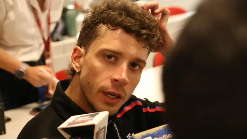 MotoGP 2025. GP d'Italia al Mugello. Marco Bezzecchi: "Cosa chieder&ograve; ai miei ingegneri per avere di pi&ugrave;? La moto con la bandiera italiana a tutte le gare"
