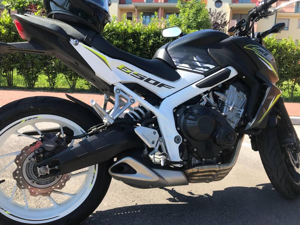 Honda CB 650 F ABS (2014 - 17) (3)