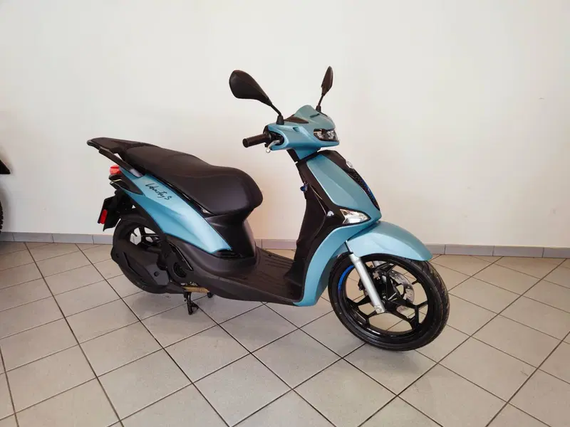 Piaggio Liberty 150 S (2025 - 26) (2)