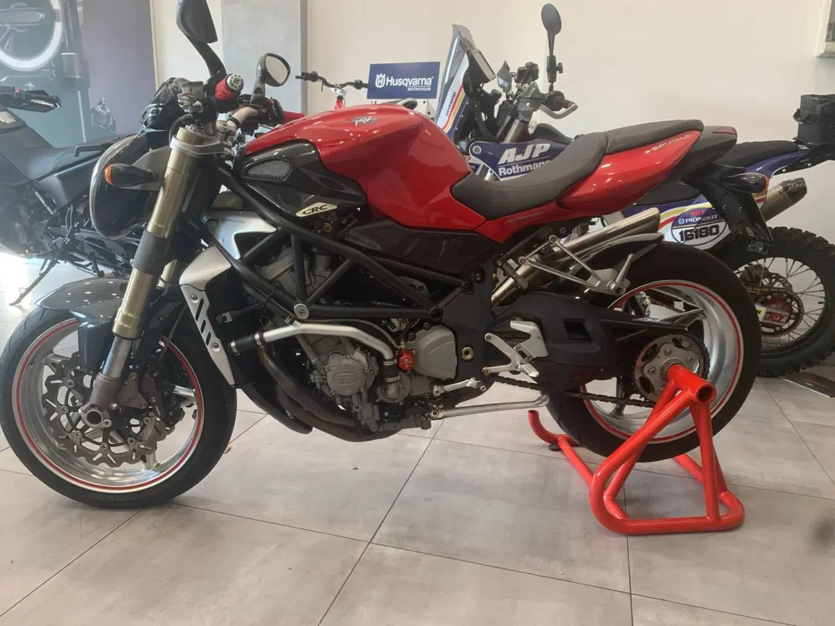MV Agusta Brutale 750 S (2002 - 06)