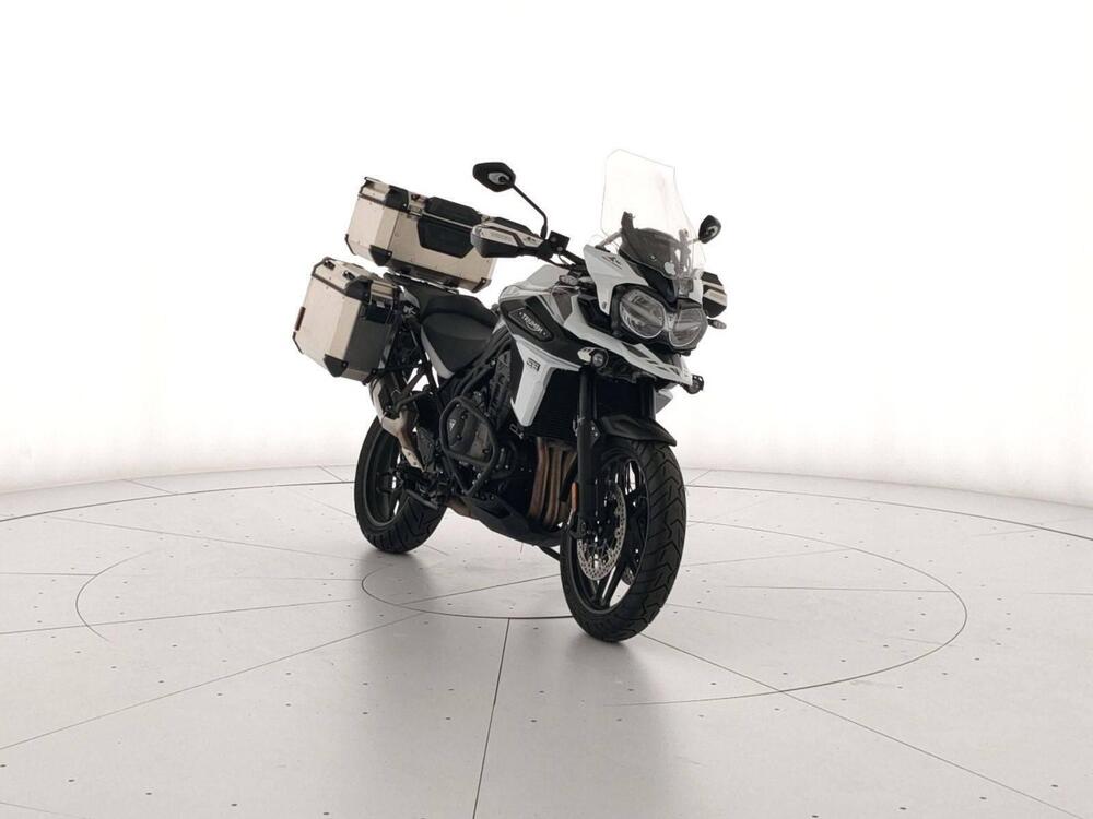 Triumph Tiger 1200 Alpine Edition (2020) (2)