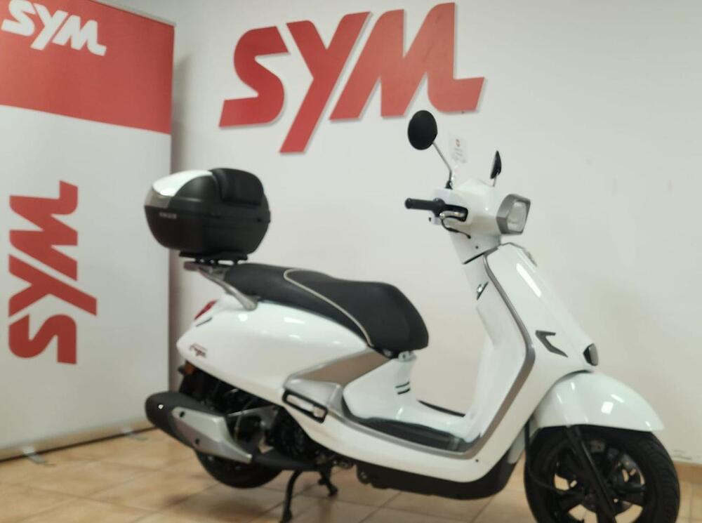 Sym Fugue 125 (2025)