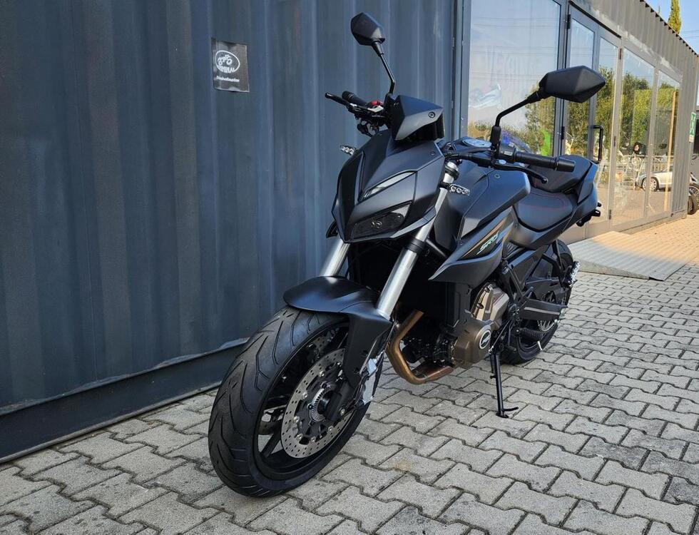 QJ Motor SRK 700 (2023 - 25) (5)