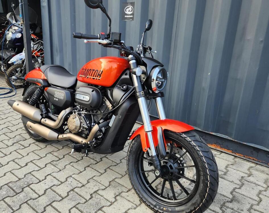 QJ Motor SRV 300 (2023 - 25) (4)