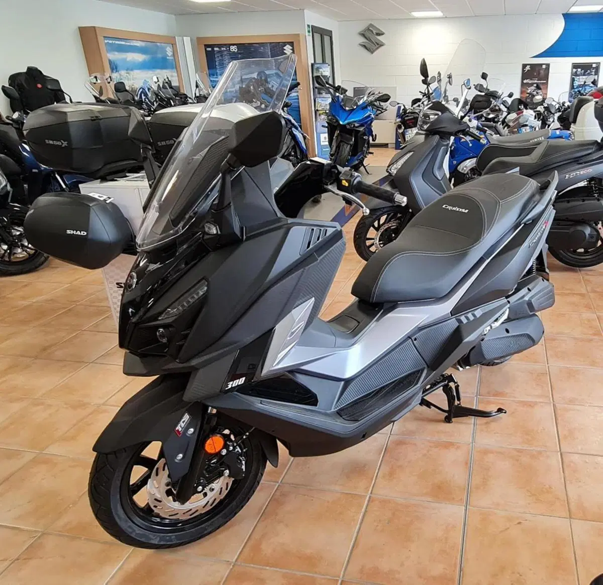 Sym CruiSym 300 E5+ (2025 - 26) (2)