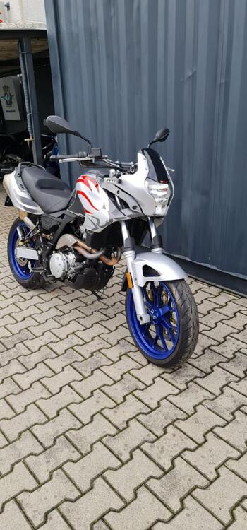 Aprilia Pegaso 650 Fun (2006 - 08) (3)