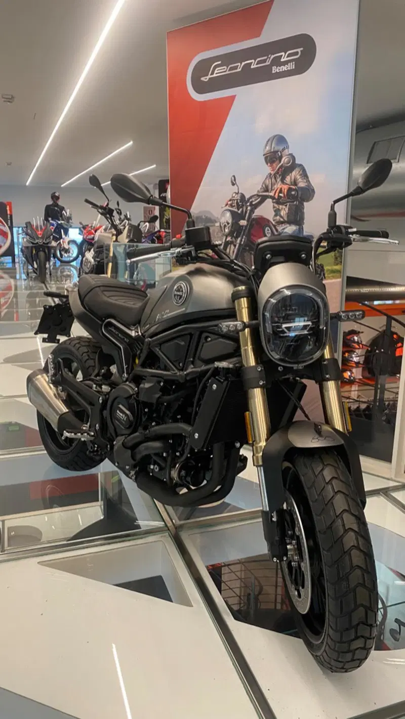 Benelli Leoncino 800 (2022 - 26) (5)