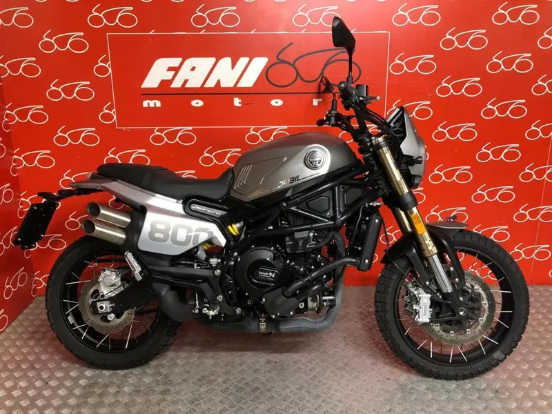 Benelli Leoncino 800 (2022 - 26)
