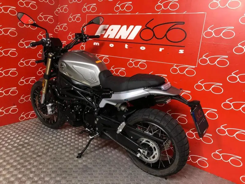 Benelli Leoncino 800 (2022 - 26) (4)