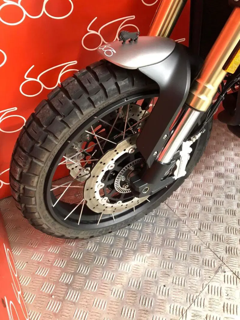 Benelli Leoncino 800 (2022 - 26) (6)