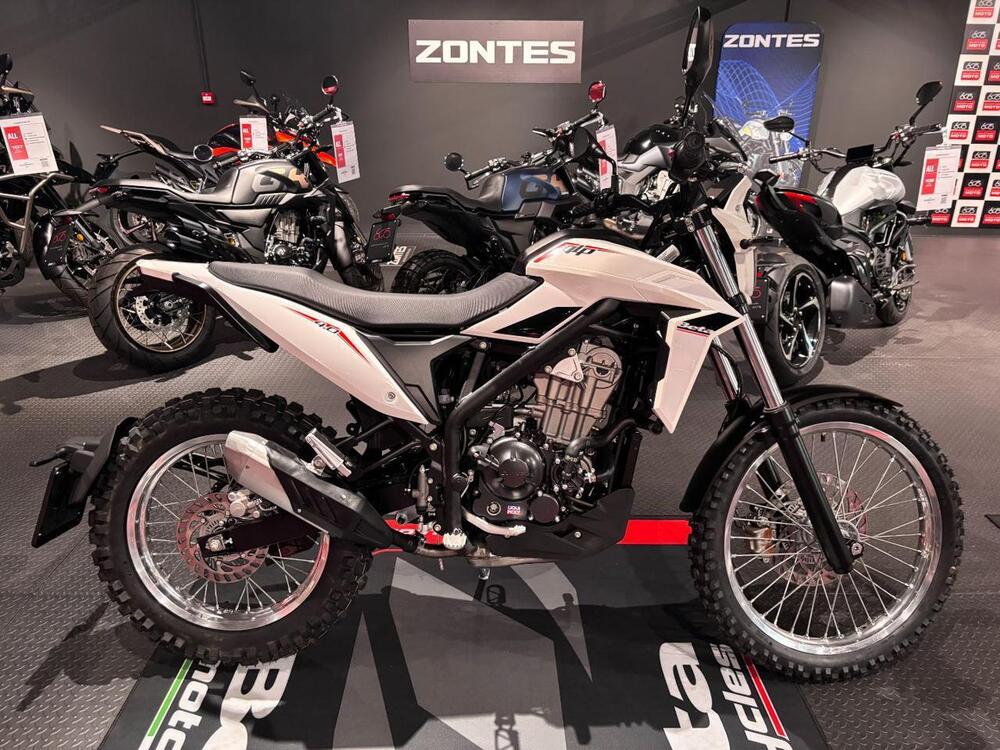 Betamotor Alp X (2024 - 25) (4)