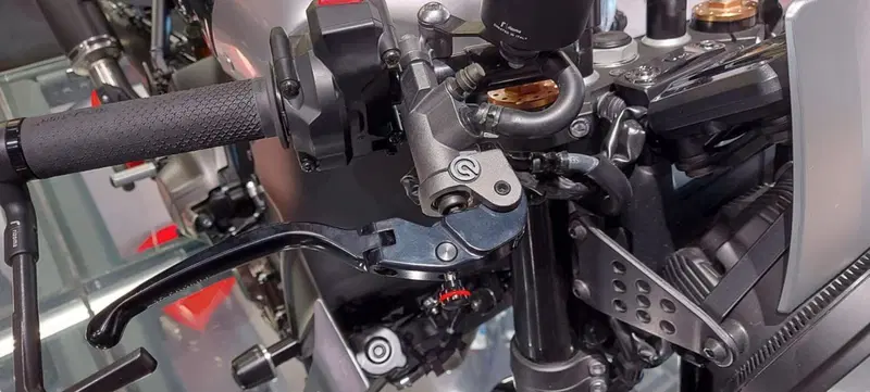 Yamaha XSR 900 (2022 - 24) (11)