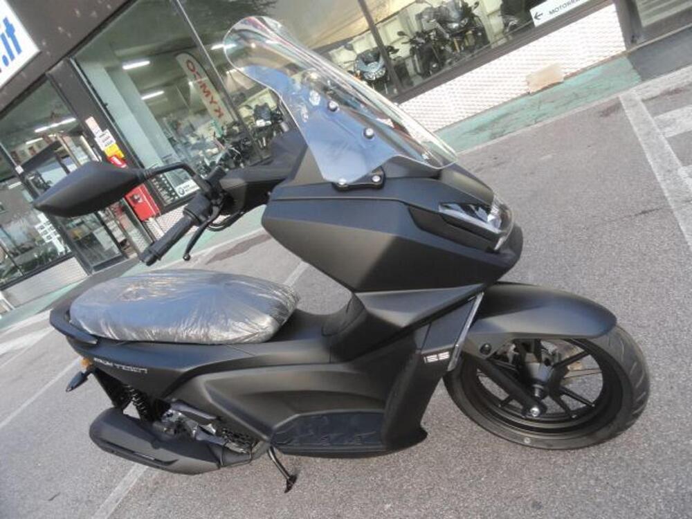Kymco Skytown 125i (2024 - 25) (2)