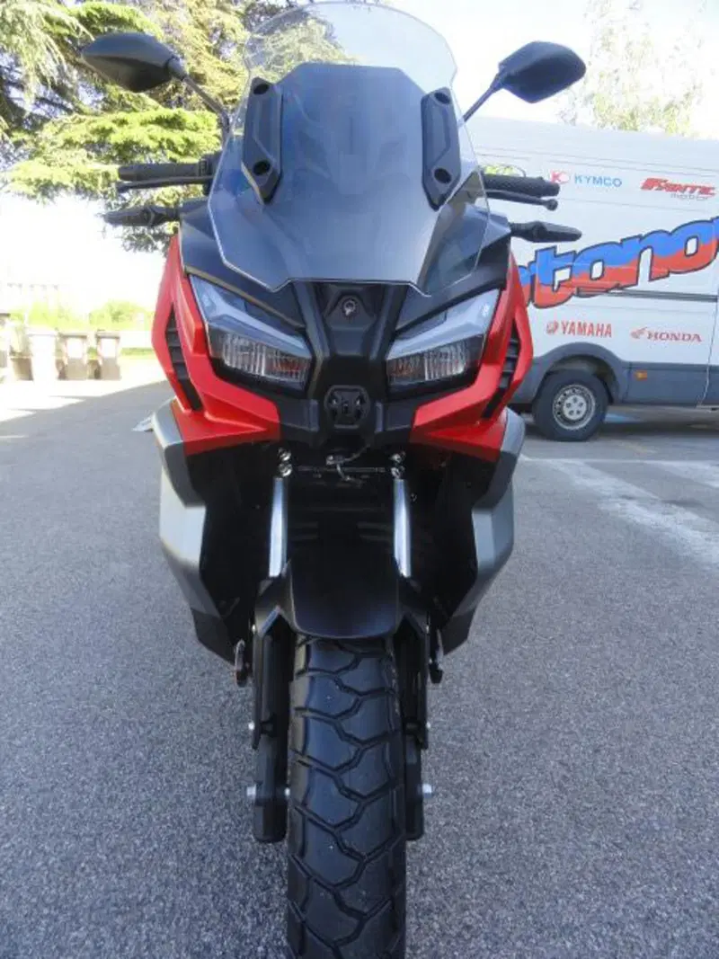 Voge Sfida SR1 ADV (2023 - 26) (3)
