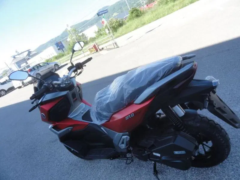 Voge Sfida SR1 ADV (2023 - 26) (6)