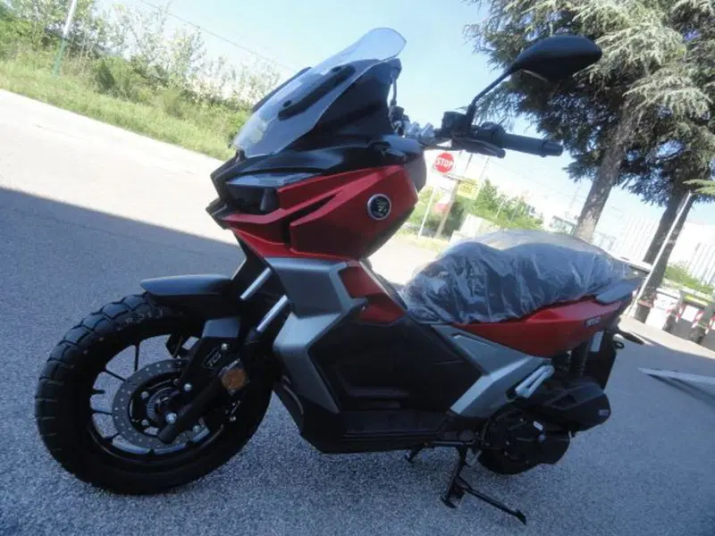 Voge Sfida SR1 ADV (2023 - 26) (4)