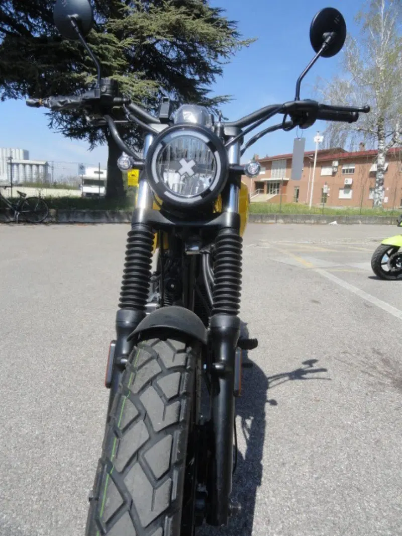Brixton Motorcycles Cromwell 125 ABS (2021 - 26) (3)