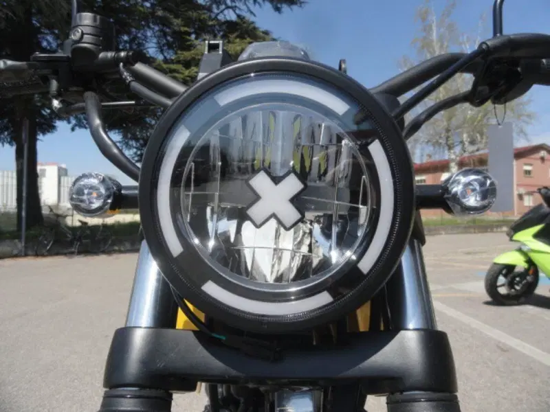 Brixton Motorcycles Cromwell 125 ABS (2021 - 26) (10)
