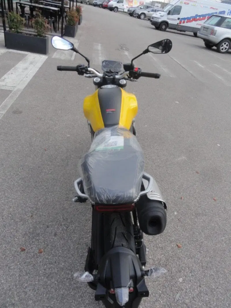 Voge Trofeo 350AC (2022 - 26) (7)
