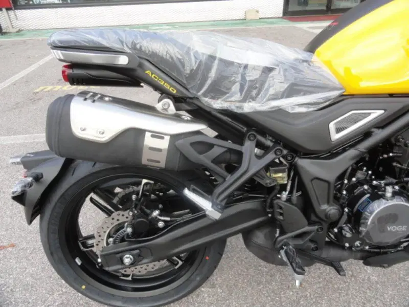 Voge Trofeo 350AC (2022 - 26) (10)