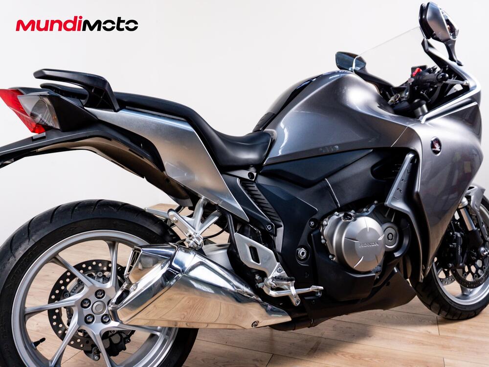 Honda VFR 1200 F ABS (2009 - 16) (3)