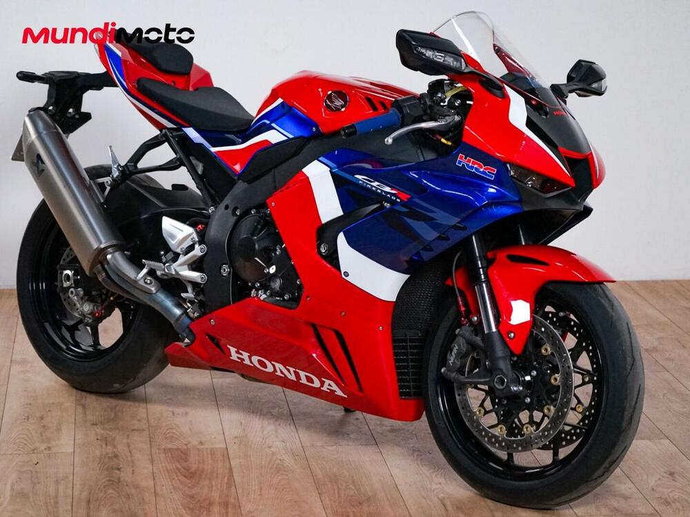 Honda CBR 1000 RR-R Fireblade SP (2022 - 23) (2)