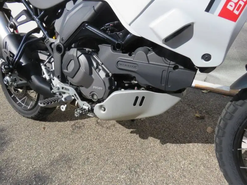 Ducati DesertX (2022 - 25) (9)