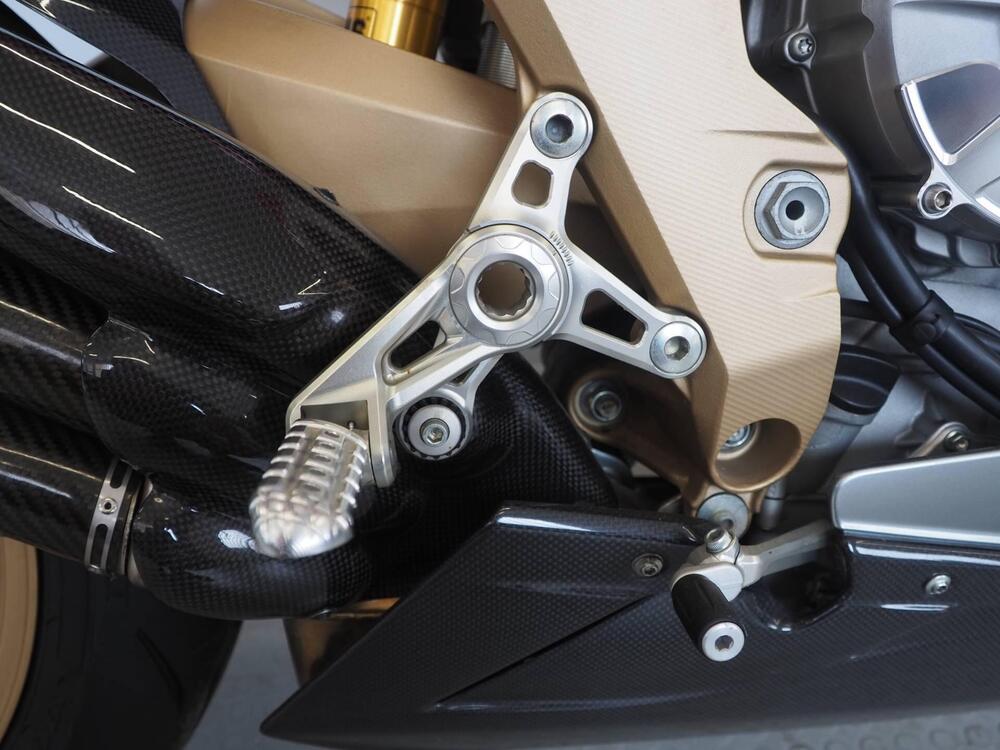 MV Agusta F3 675 Oro (2011) (3)