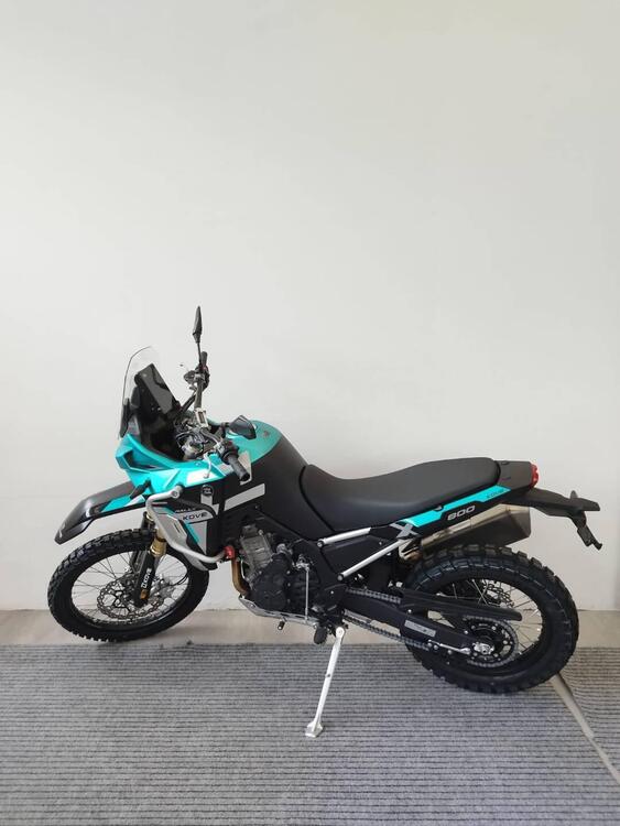 Kove 800 Rally (2025) (2)