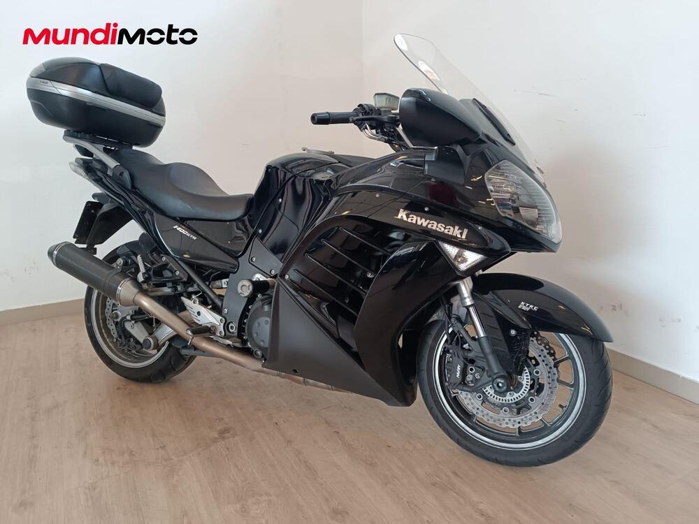 Kawasaki GTR 1400 (2007 - 09) (2)