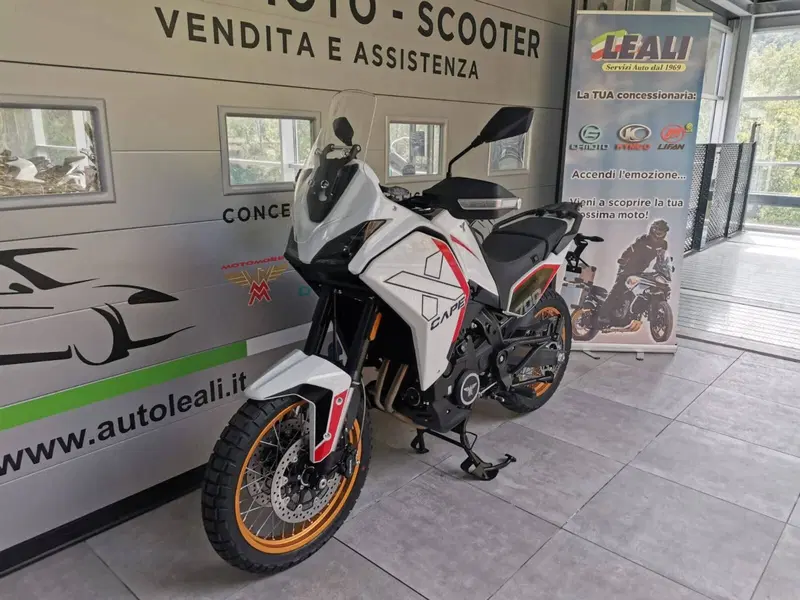 Moto Morini X-Cape 700 Gold Edition (2025 - 26) (3)